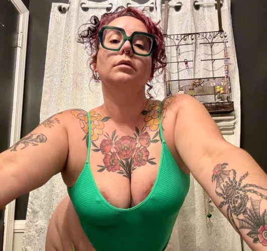 I need to be hate fucked  by spicysundays