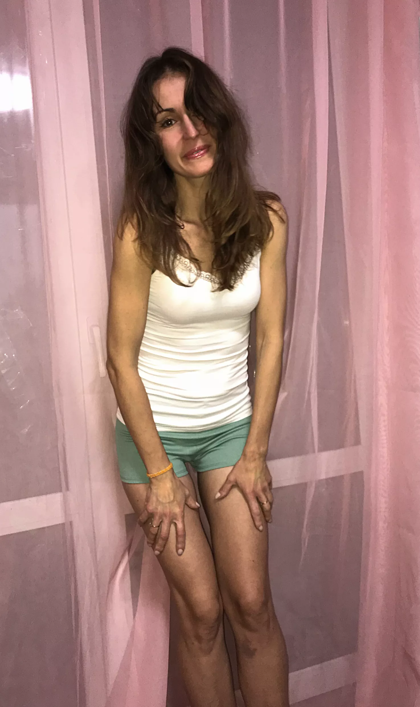 Let's watch a movie tonight and you can give me a nice massage so I can sleep well. posted by Viki_soul