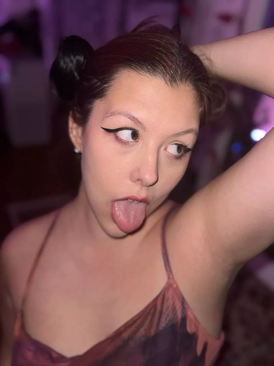 look I opened my mouth posted by neon__goddess