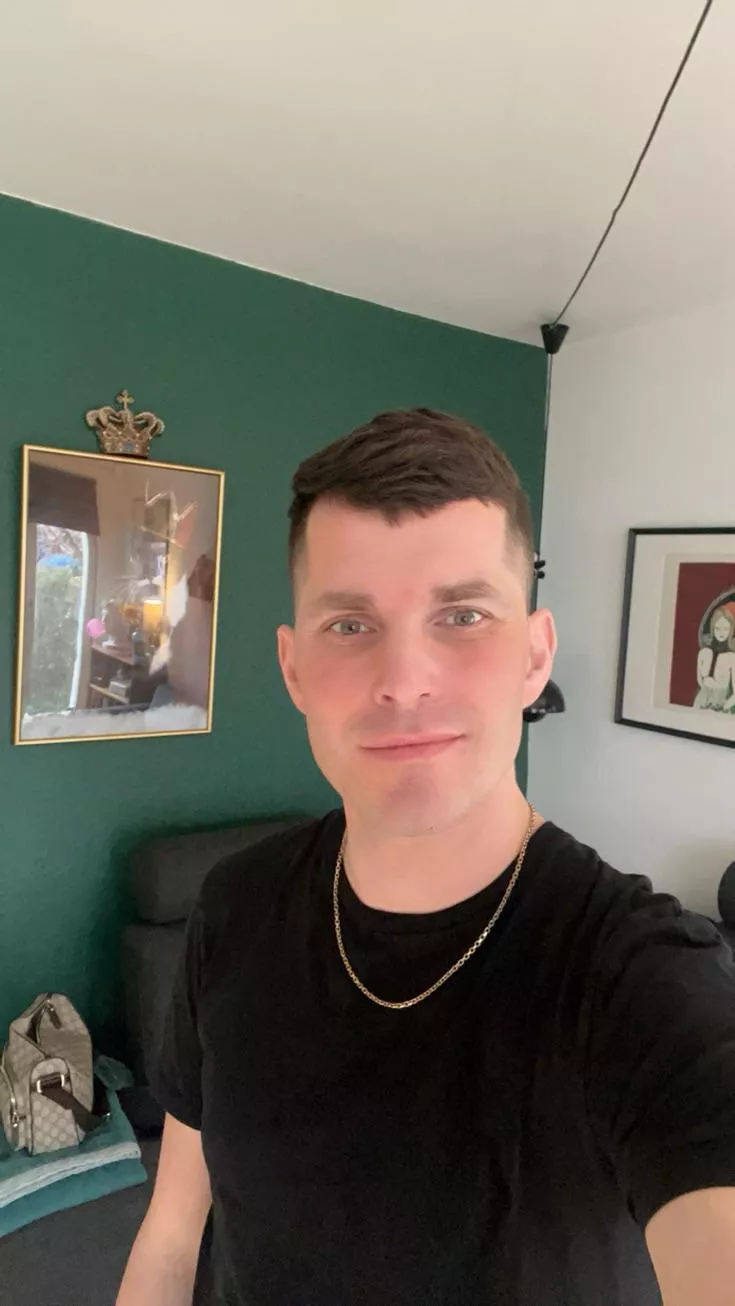 Looking for cute boys :) Have a nice friday posted by Crazy_cat_gaydk