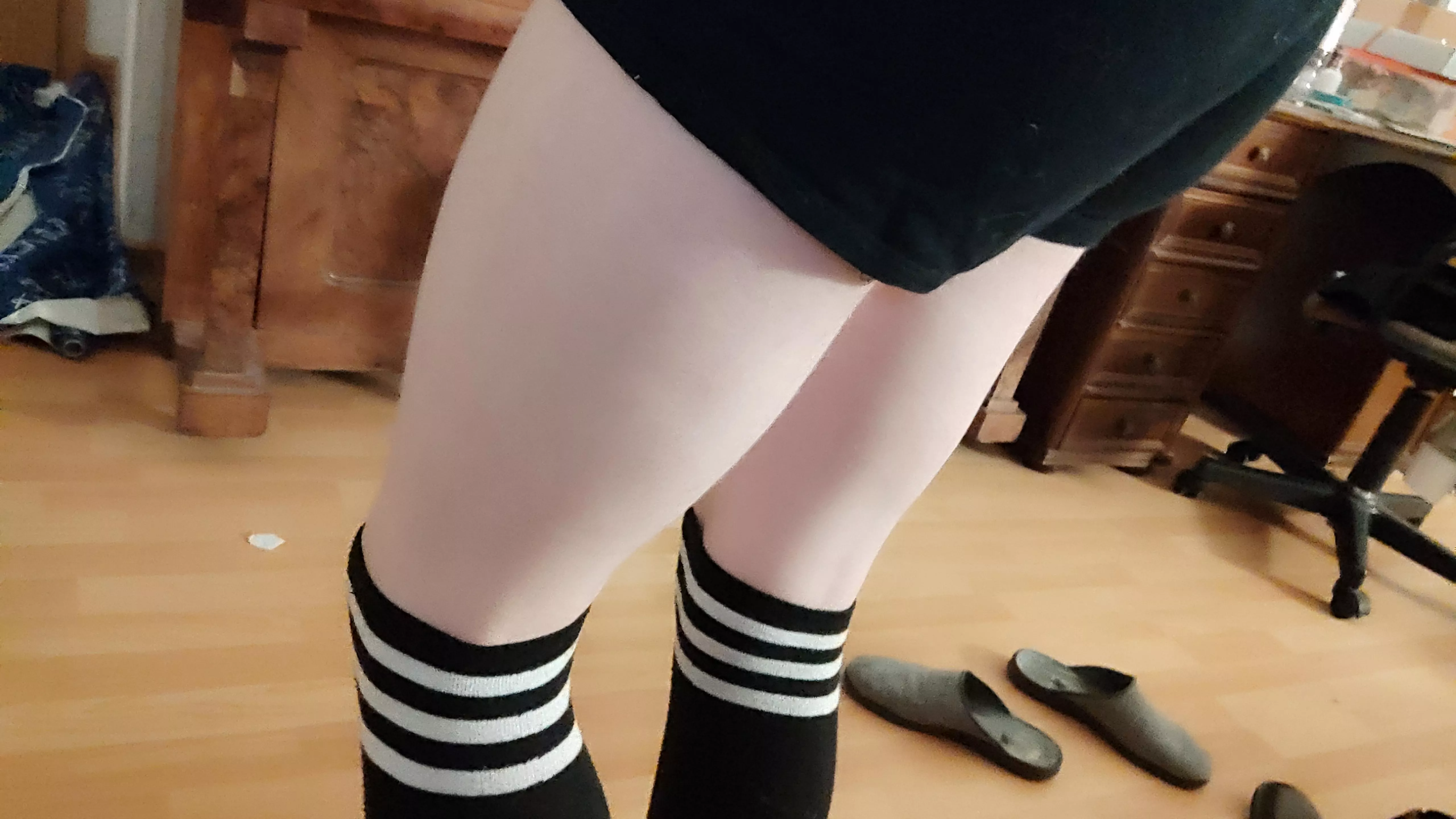 New shorts :3 posted by Easy_Combination_350