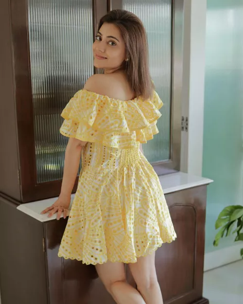 Nisha Aggarwal by temp_bike