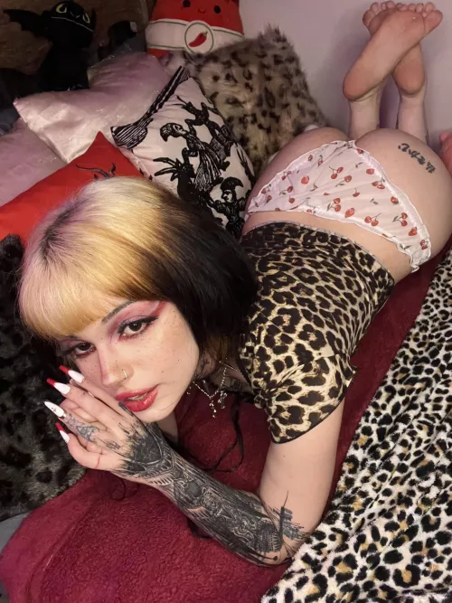 POV: While daddy is pulling down his pants by BlizzardRecruiter