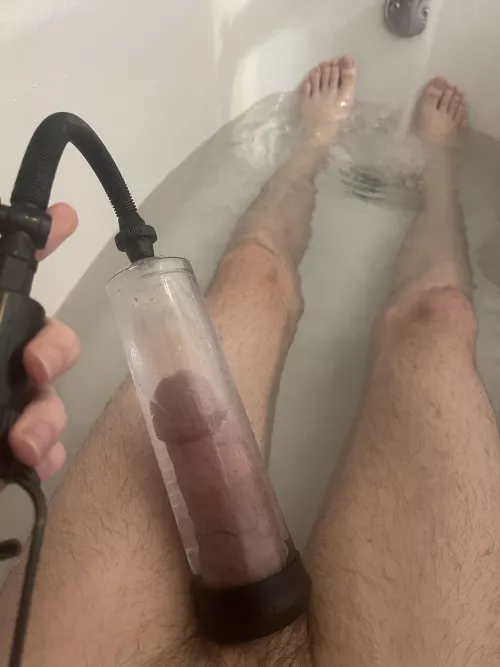Relaxing with a pump in the bath by Stillvale420