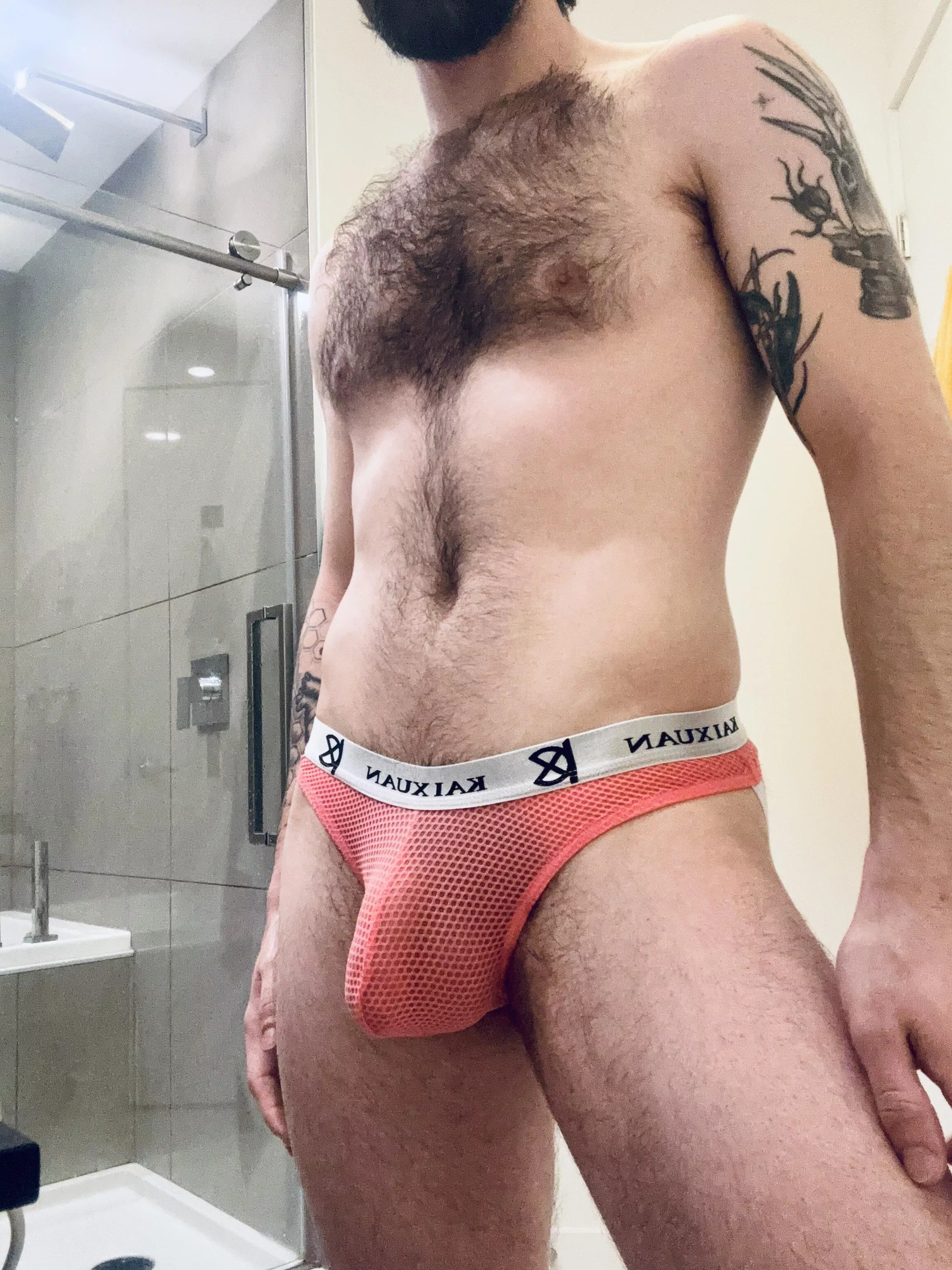 Wanna feel the fuzz?  posted by DamienJ_96