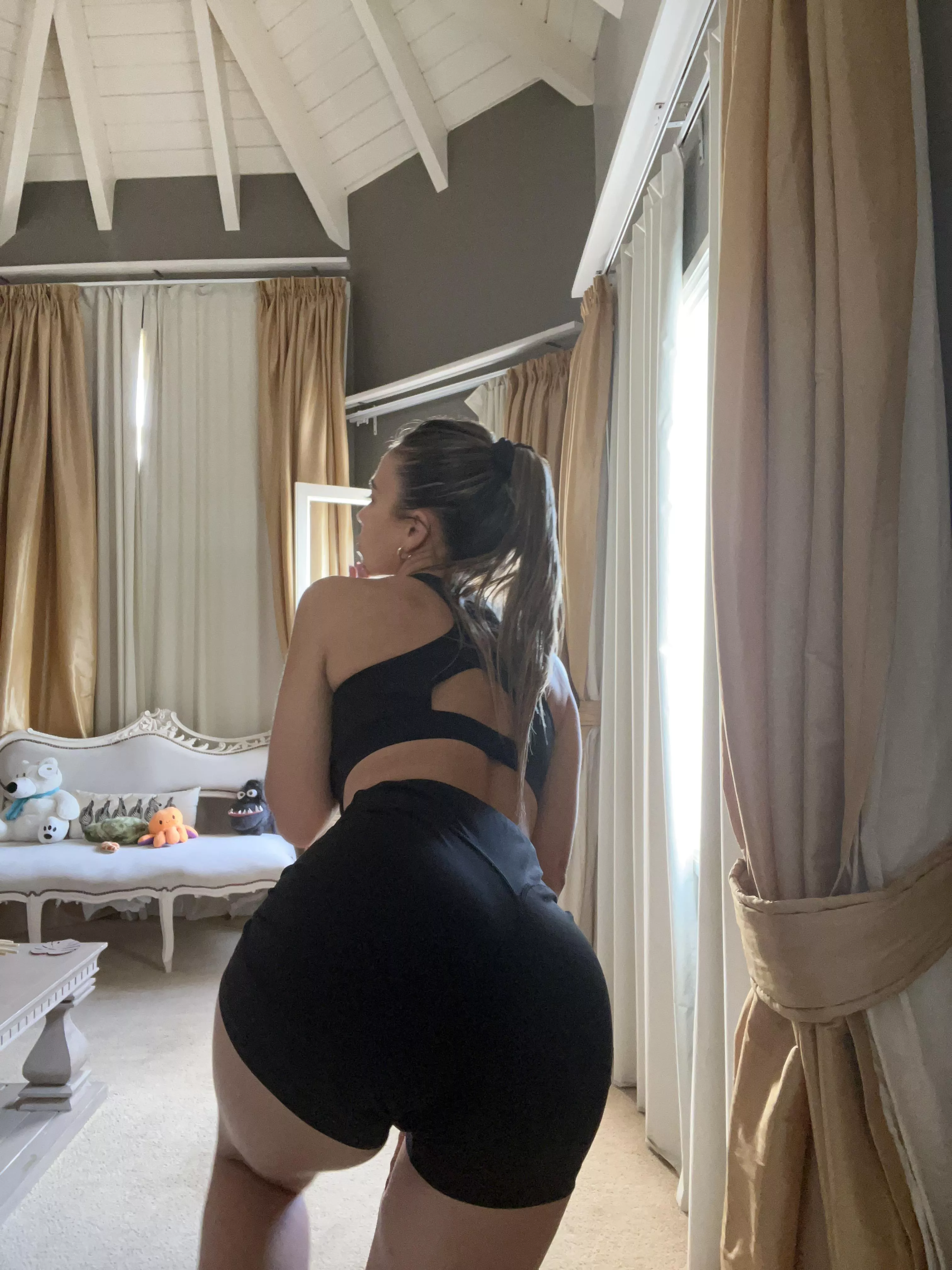 Would you fuck me raw or wrap it up posted by NoisilyEncoura