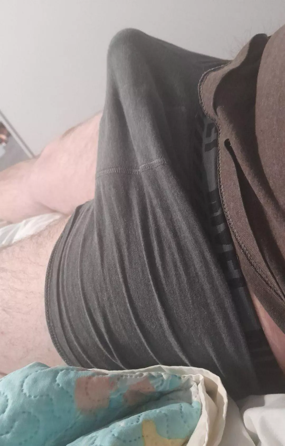 (43) would you like to reveal it? posted by flimsymask