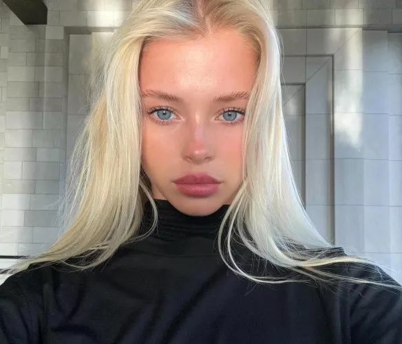 Alla Bruletova by qwer5r