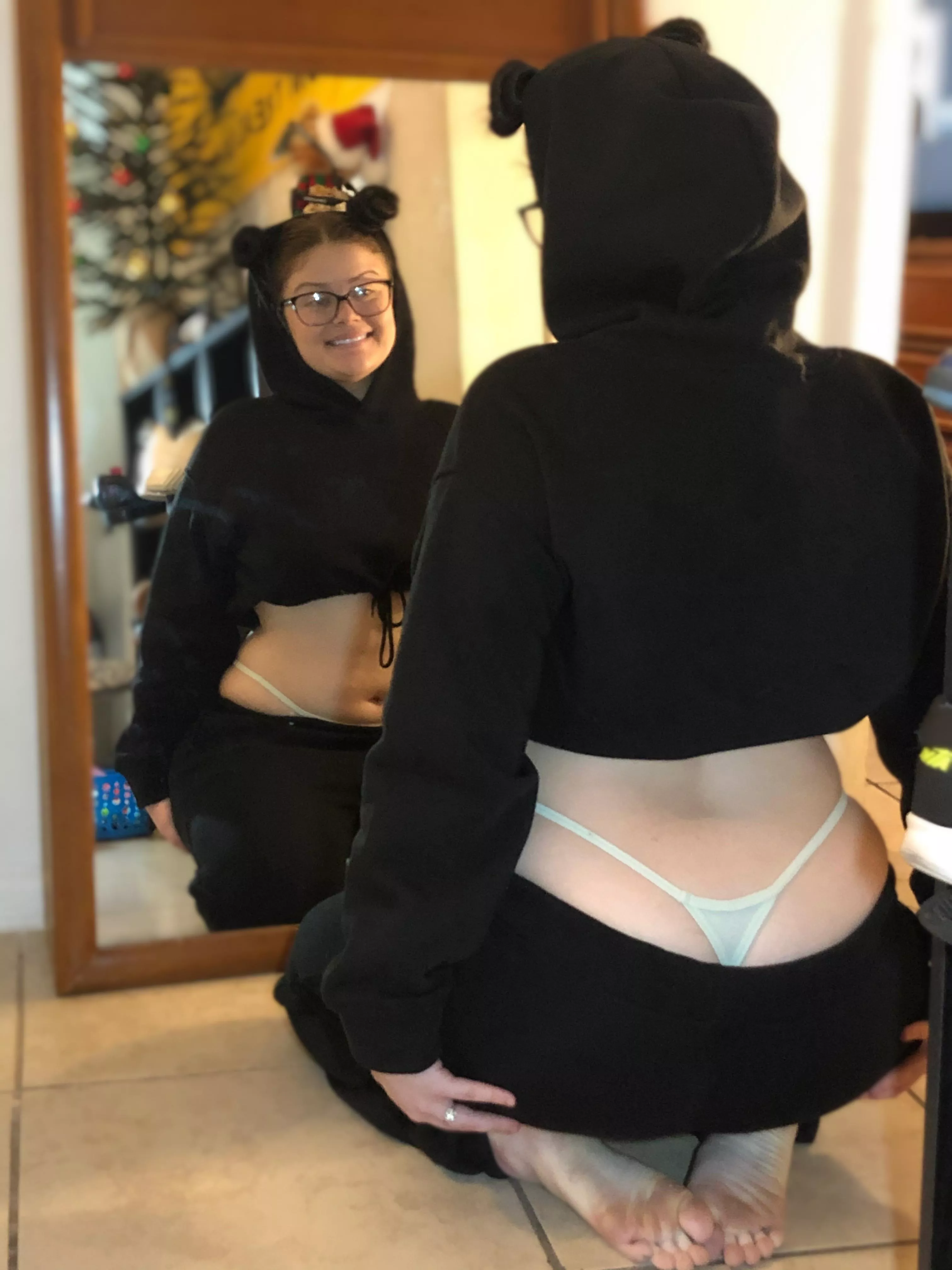 been awhile since i’ve posted a frogbutt  posted by kallistamp