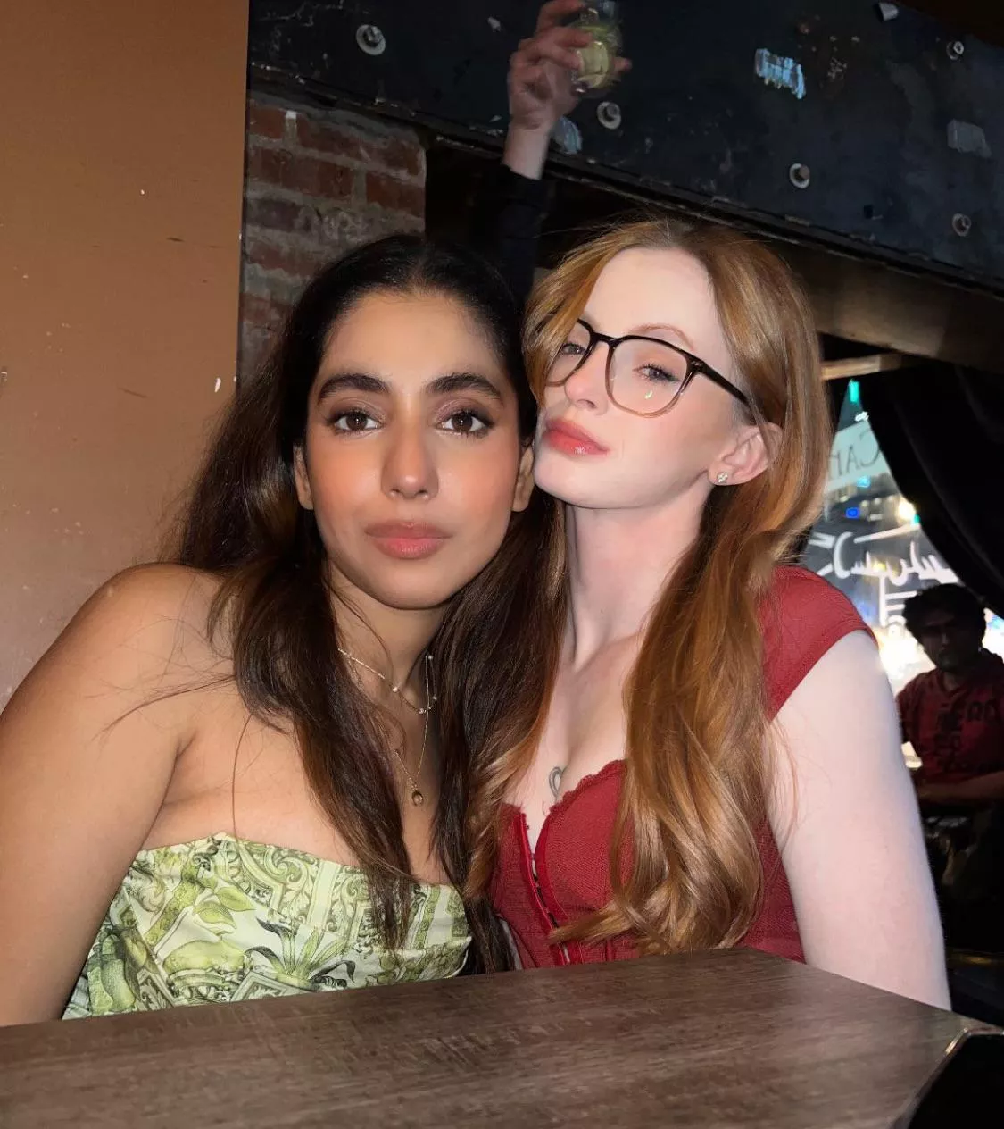 Brown or redhead posted by ShaidarHaran2