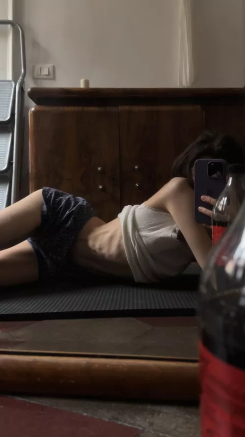 Chilling on my mat by ClaraNekoo