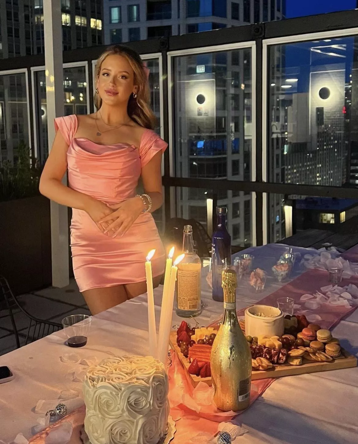 classy dress posted by Whyalwaysrob