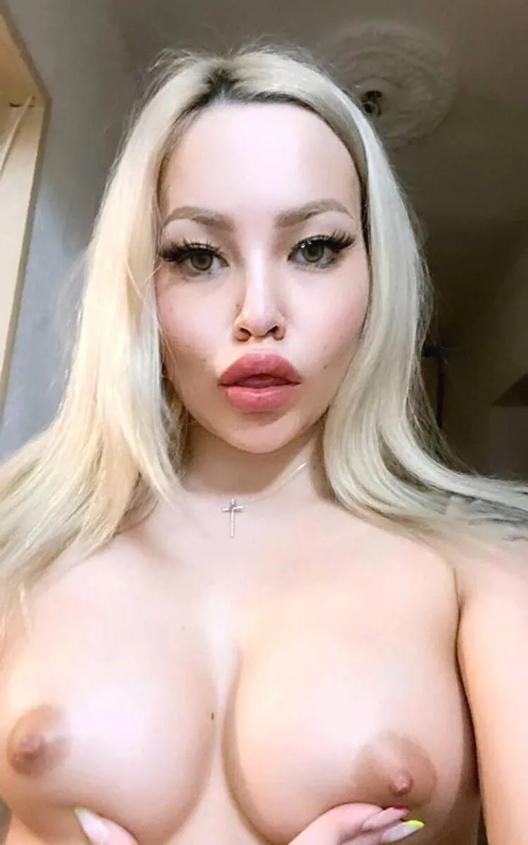 could I convince you to come over and F*ck me ;P posted by djallelo