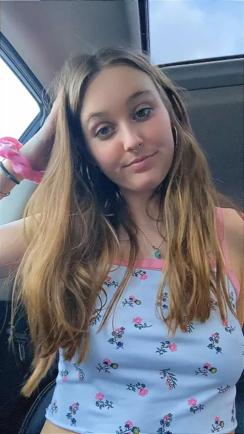 First thing you noticed about me? posted by Hot_Argument_2020