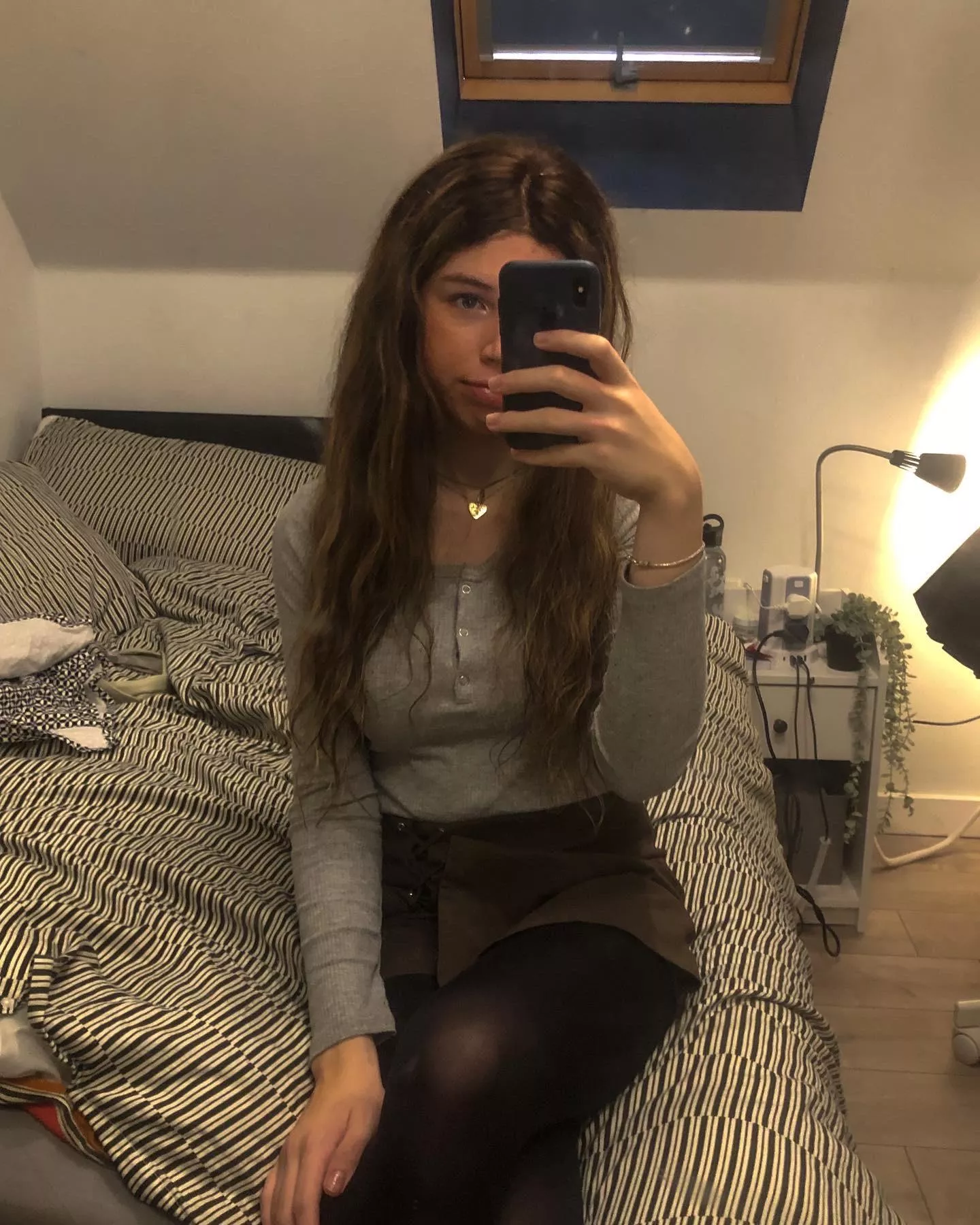 good afternoon :p posted by Mybrid15