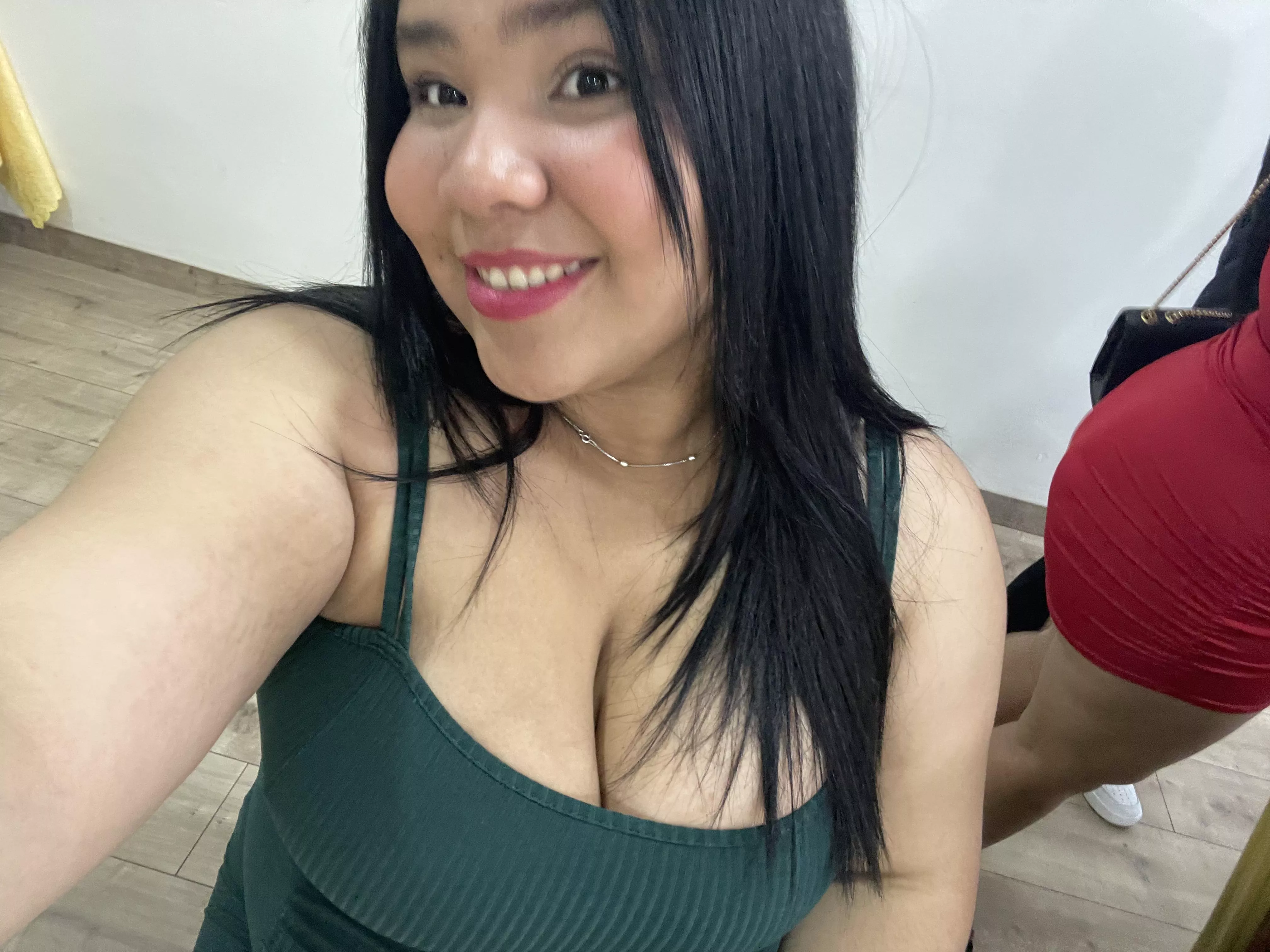 Happy Saturdaaay!!! posted by Pink_Loveheartu