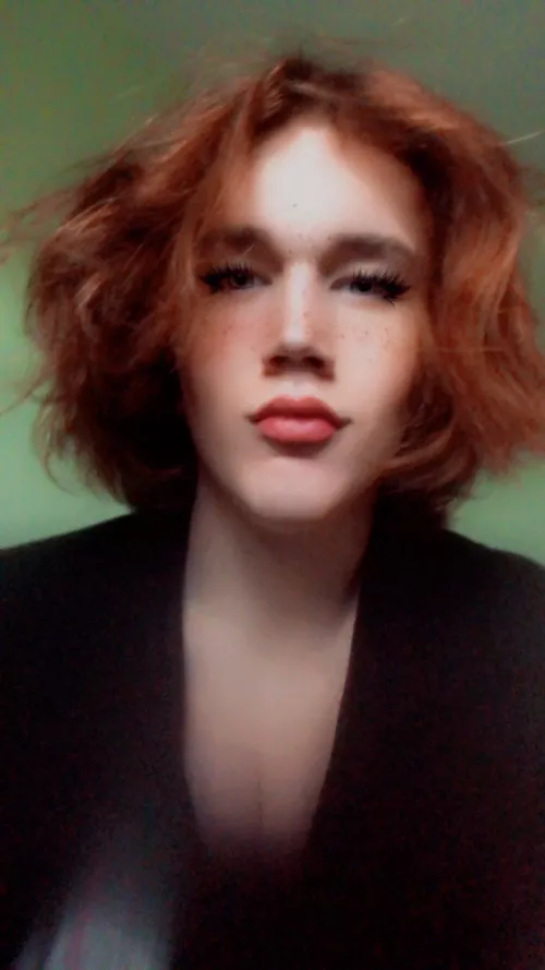 hope your having a good day by eepy_nikio