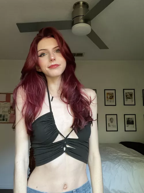 hoping you like how this top looks on my body by r3dh3ads1vt