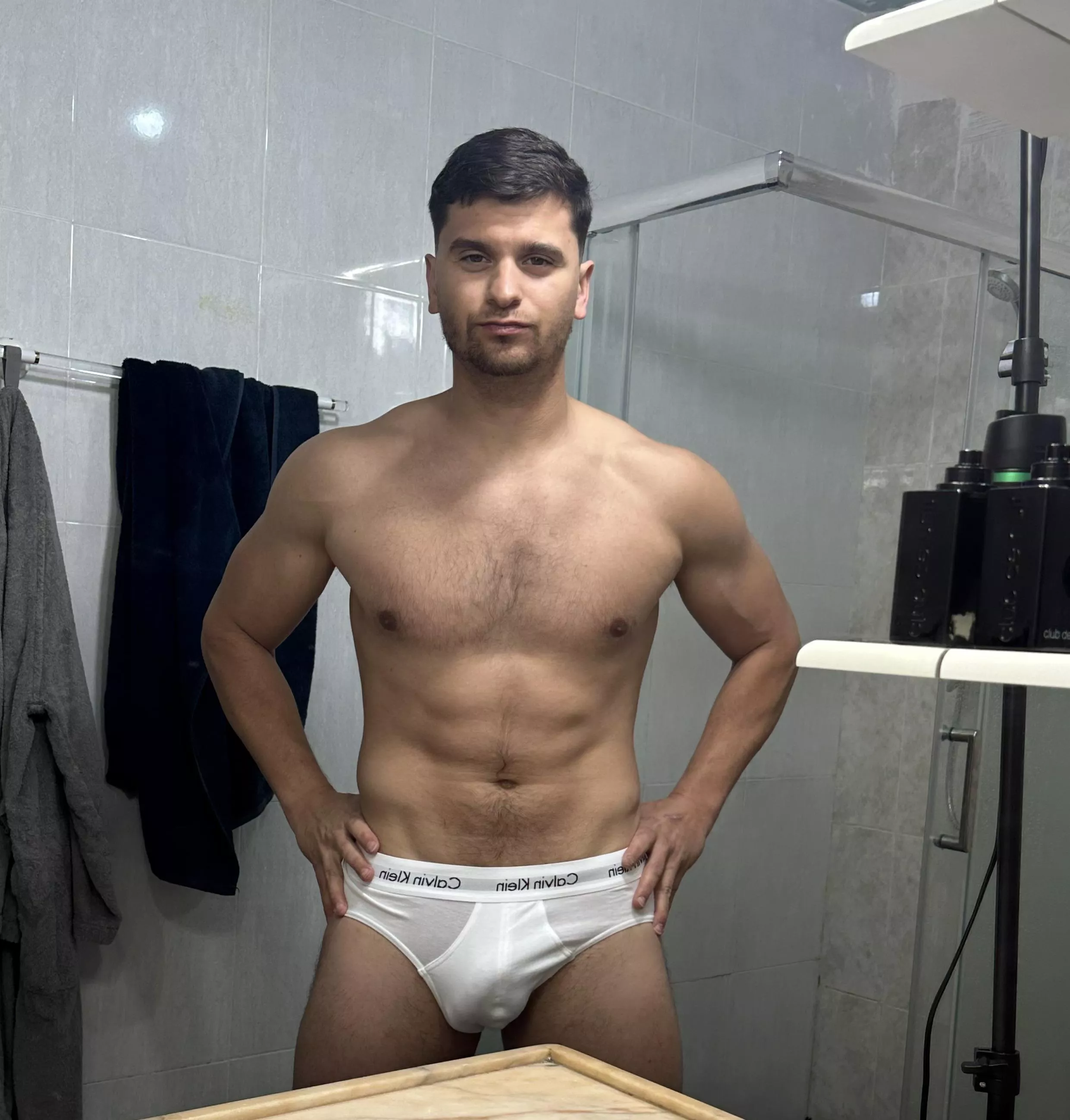 How’s that V? posted by realisiwak