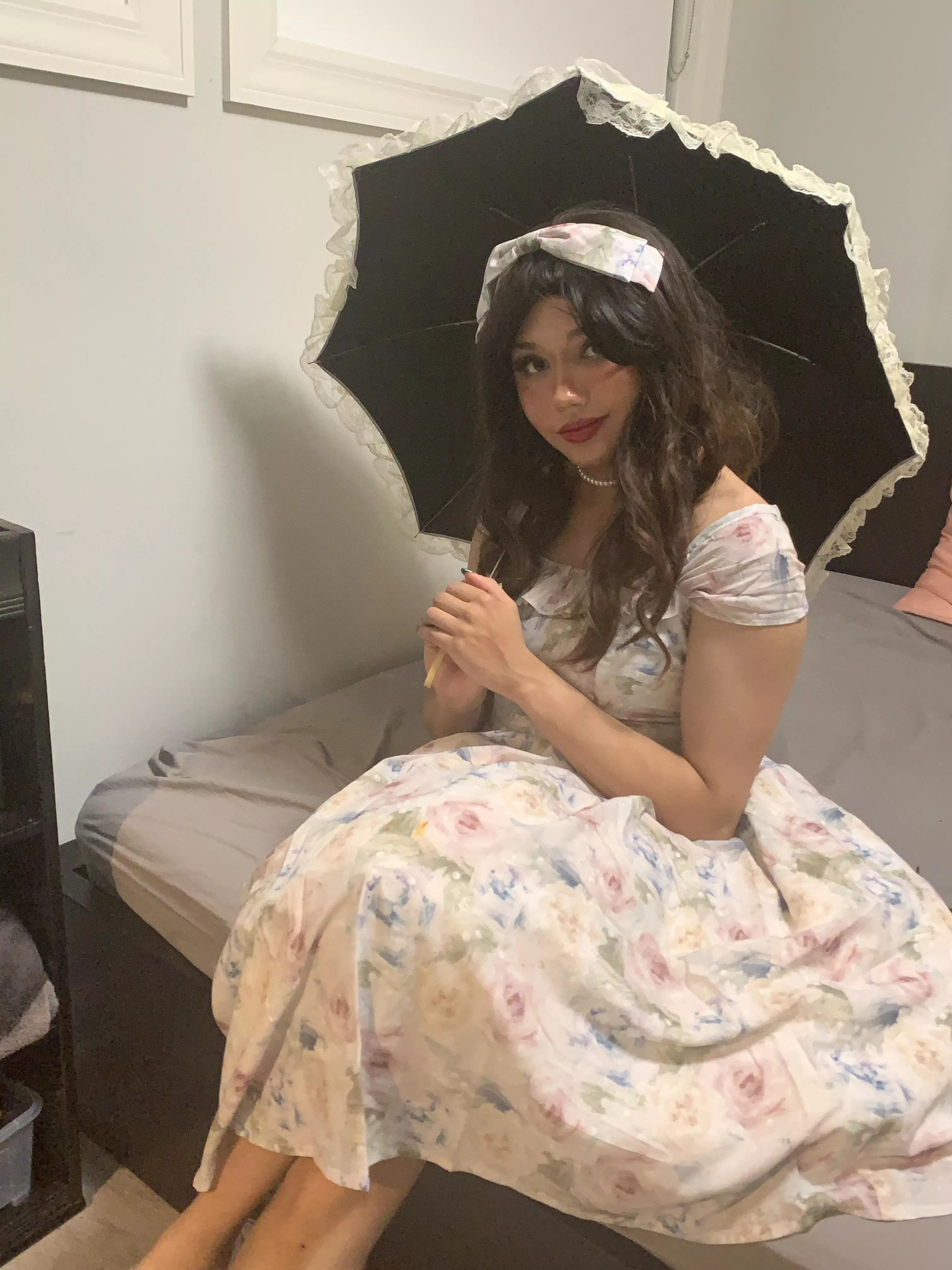 I got a new parasol! Excited for it to actually warm up outside so I can use it posted by Lady_Liliana_