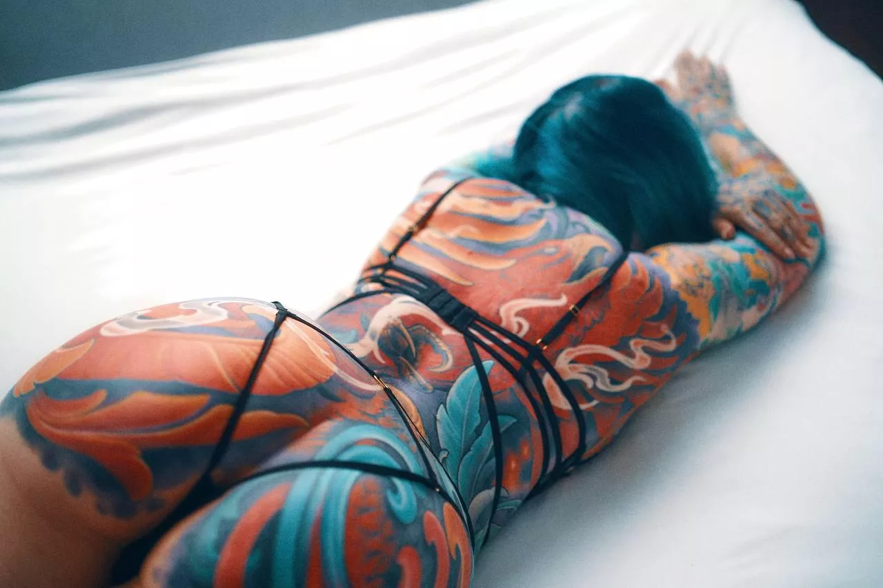 I hope you like girls with tattoos like mine posted by daniicupcake