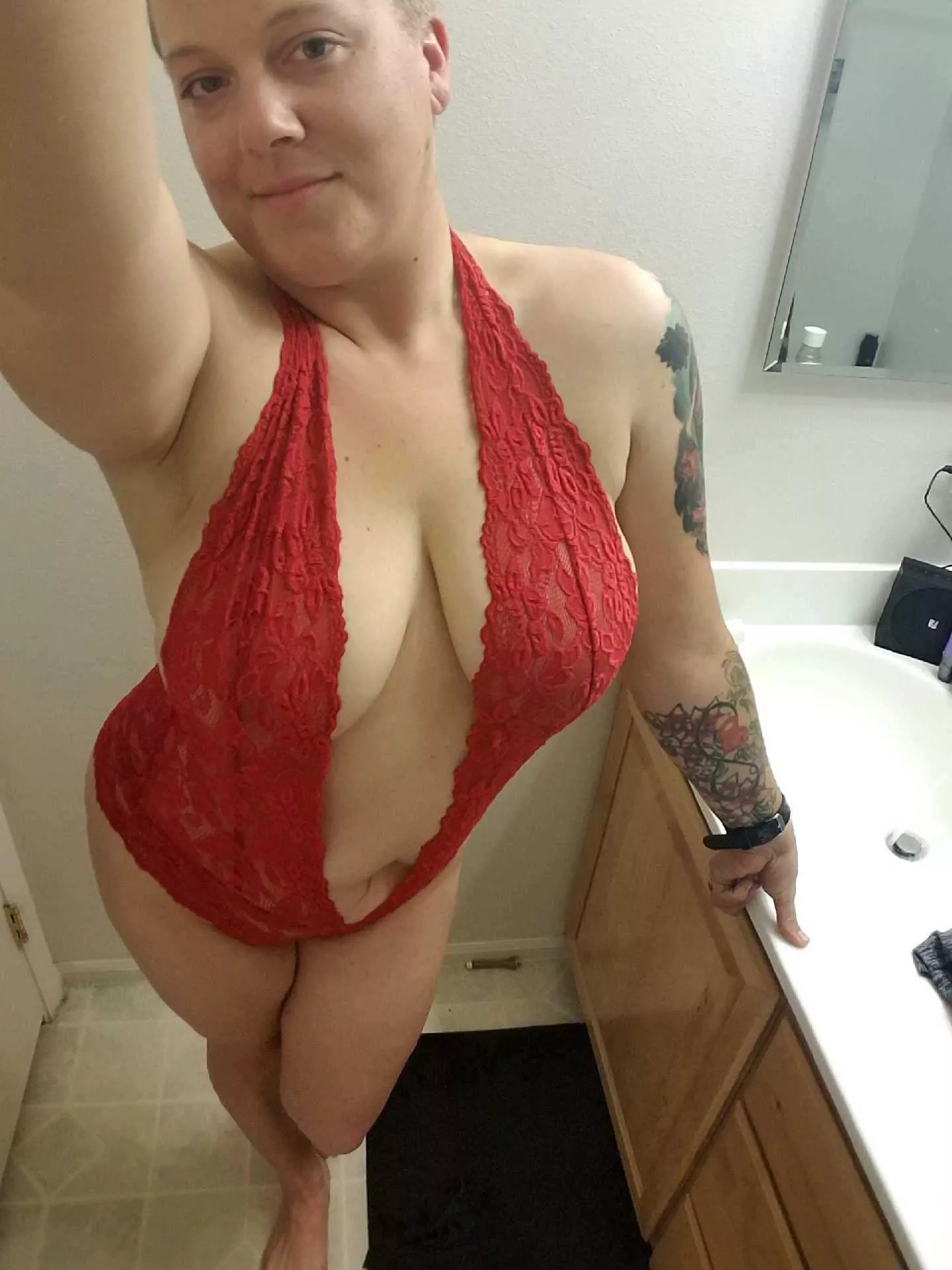 I like to answer my door like this for deliveries posted by Thickbootyluvr