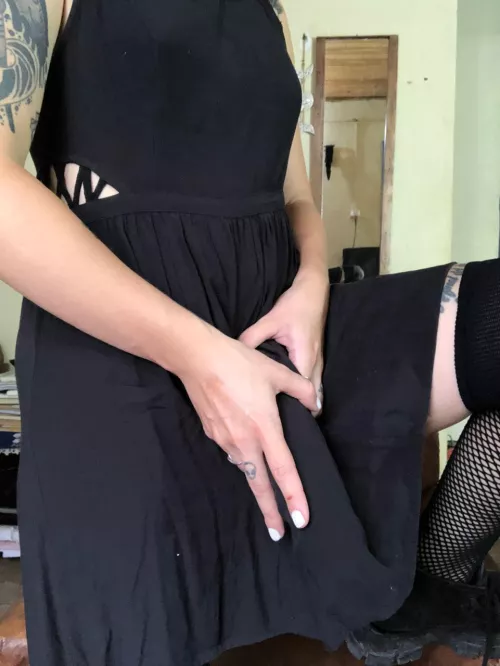 I need someone to stick my big bulge in 😈 by dread_gorgona