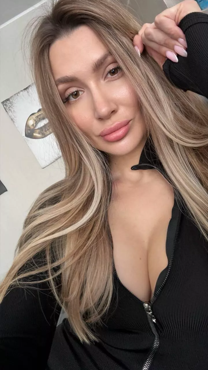 i think i have never say you looking me in the eyes posted by ChampionshipNovel250