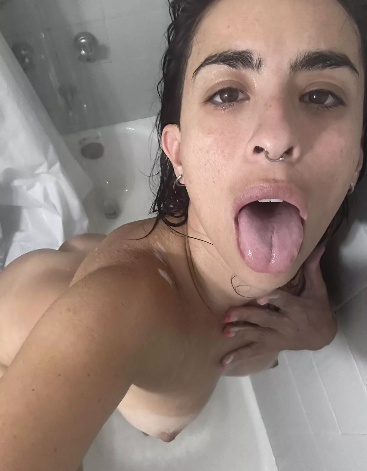 I would love hopping in the shower with someone posted by sweetbarbiegirl