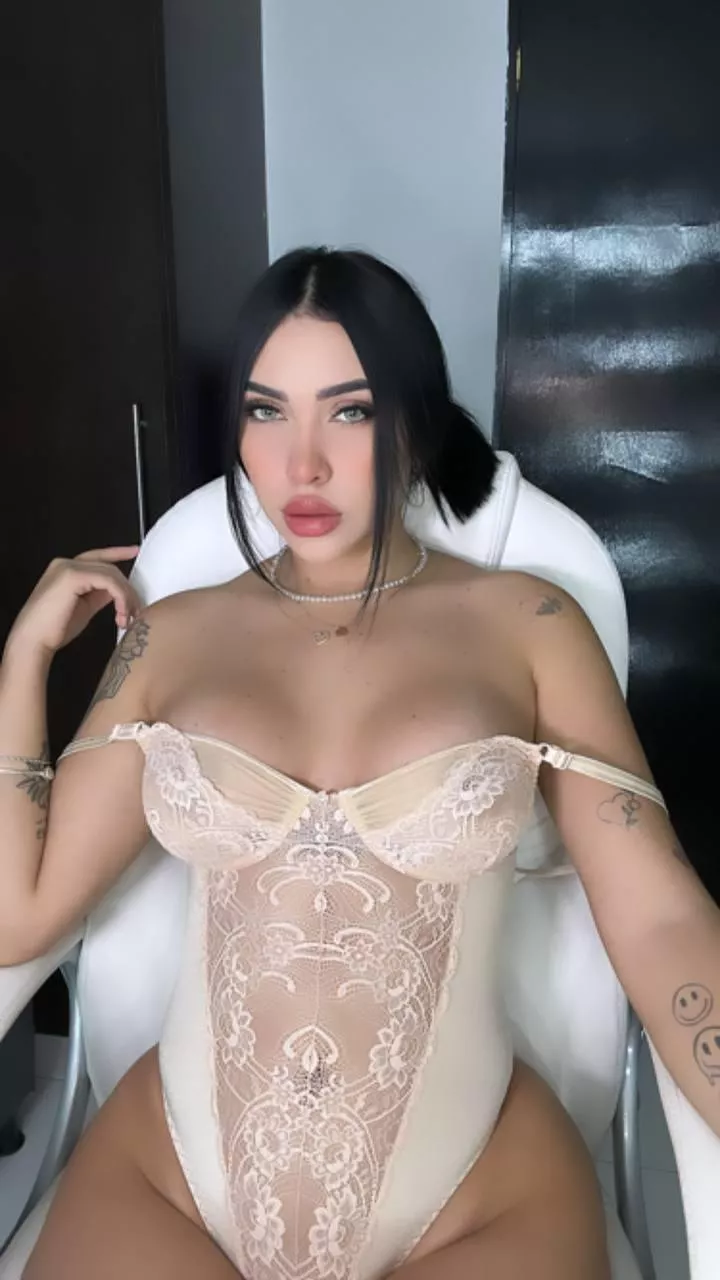 If i did do porn i know id be your fav star posted by MJ_VENTAS_EIRL