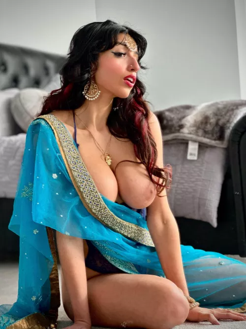 I'm a Pakistani Gashti who will flash her tits every chance she gets [F] by _thatbritishgirl