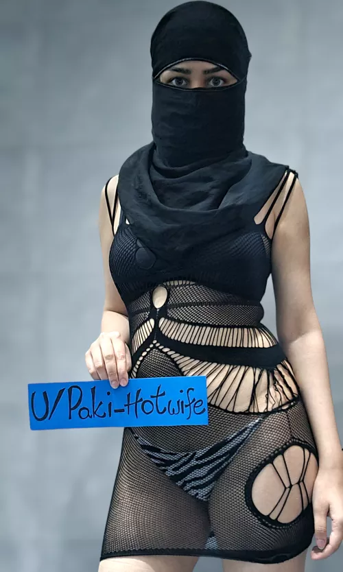 I'm Back, Finally ❤️ by Paki-Hotwife