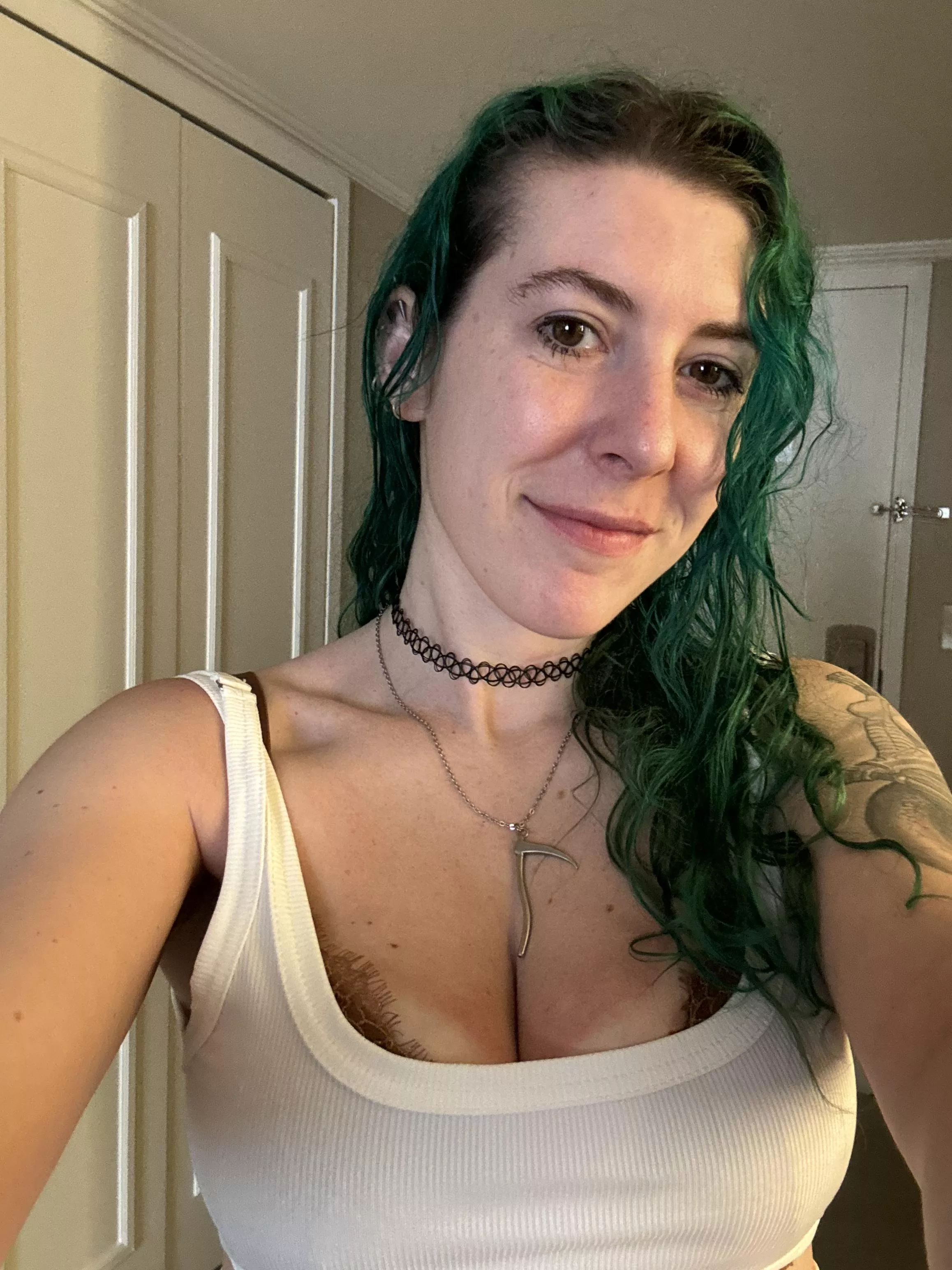 Morning smiles posted by sirenskiss3