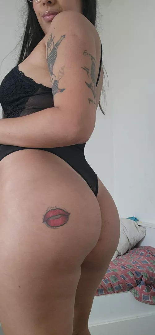 Morocha Findom, my spirit animal   by miraclles