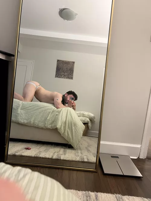 Needing a dom lady  by Admirable-Abroad-955