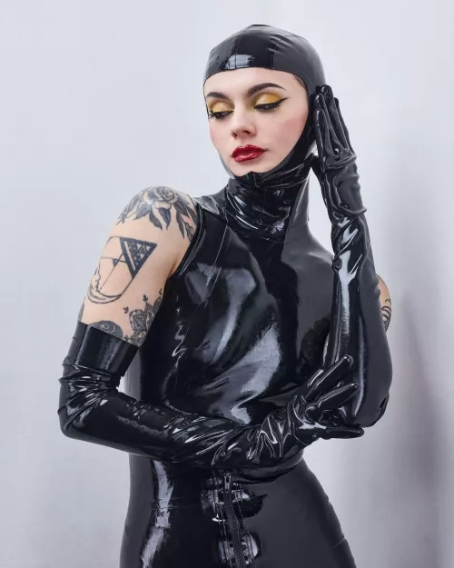 Perfectly encased in latex (oc) by aephiid