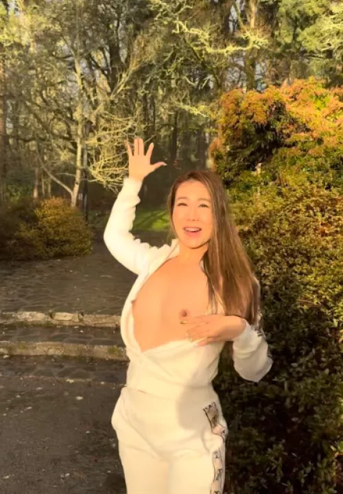 public flashing should be legal by yosathavx