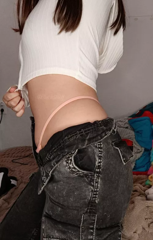 what's the first thing u notice on a short girl like me I love older men, but sometimes they're too shy to approach me by EllieLittleWolf