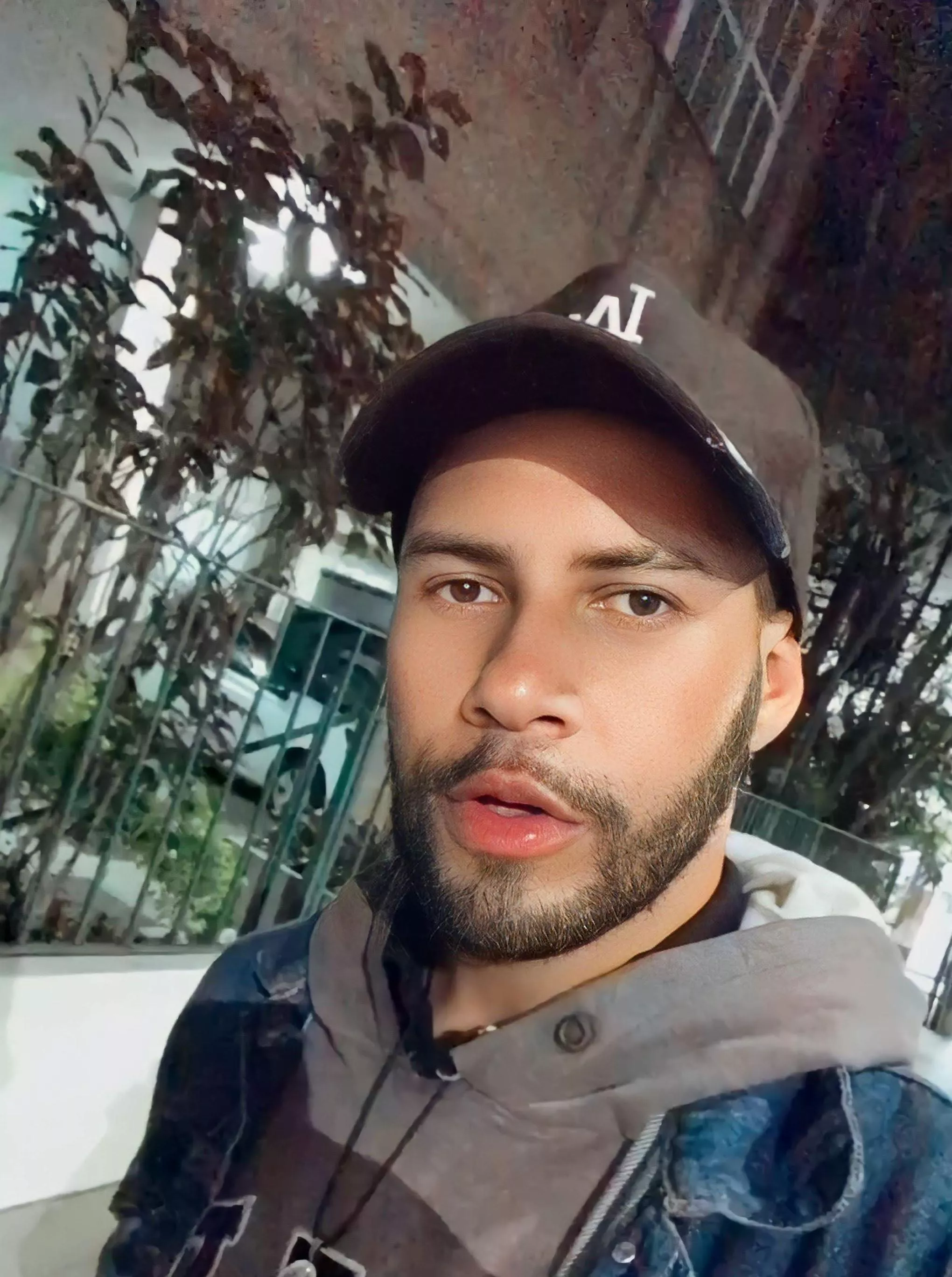 After last night's night out 🥳 How's your weekend going so far guys? posted by lucpnx