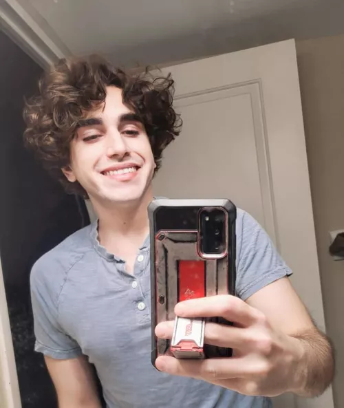 All my friends are out drinking but i chose to stay home to study... i guess this is what responsibility kinda feels like LOL. But dont think i wont be gaming later! by Then_Debt7778