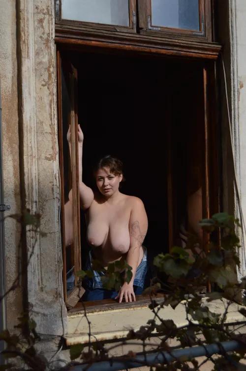 Beauty is art and art should be shared with neighbors by ariana_gggg