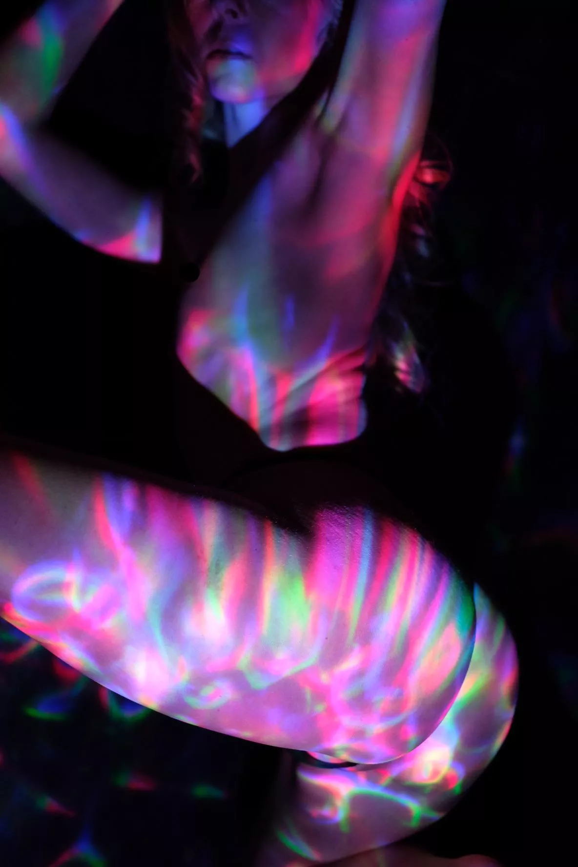 Female lighter posted by Artanni55