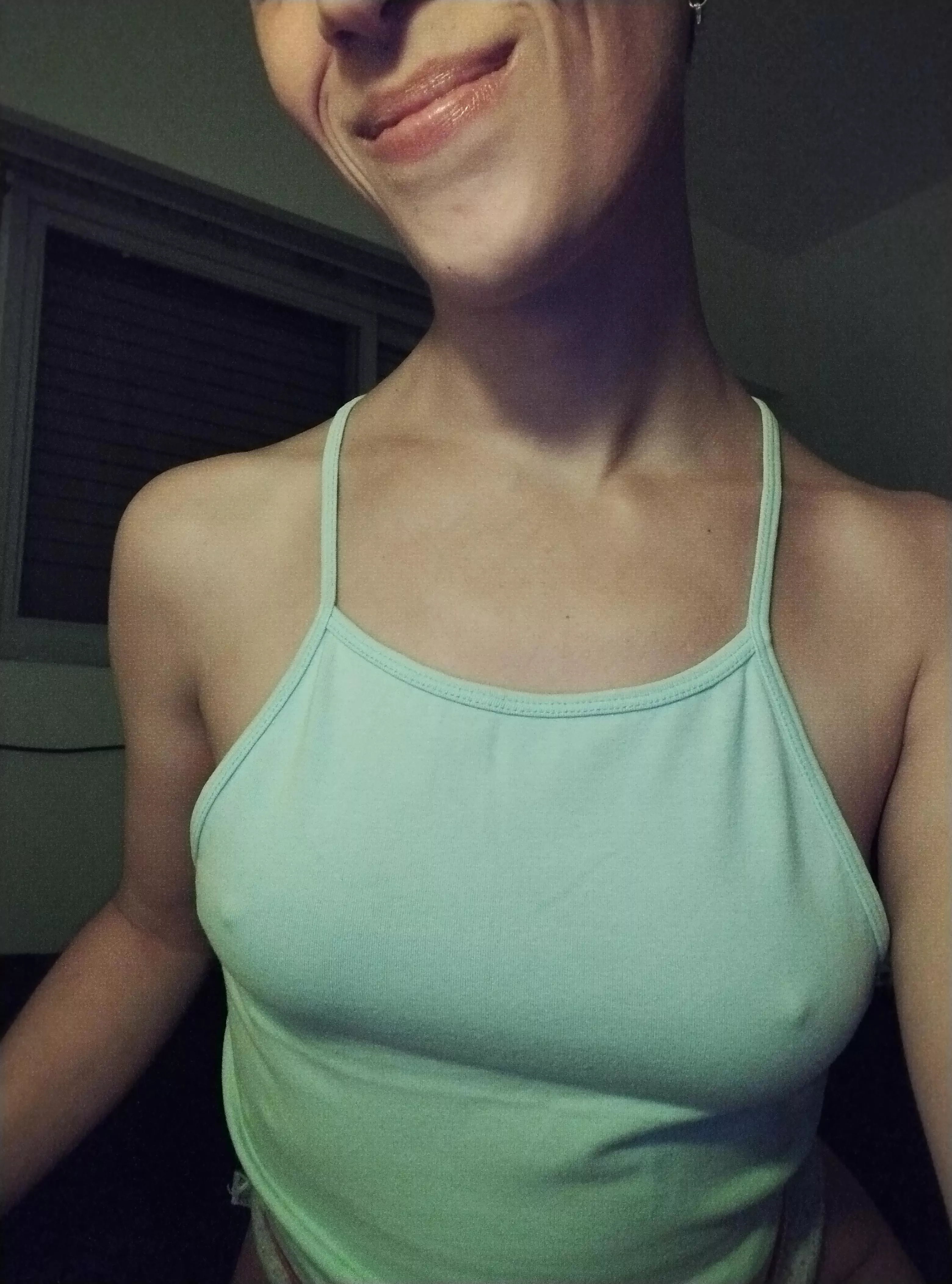 From a further angle. No bra no problems. 😘 posted by mooninthenightttt