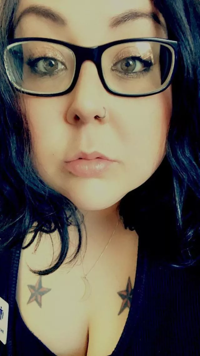 Giving face. posted by Medium-Remote-9782