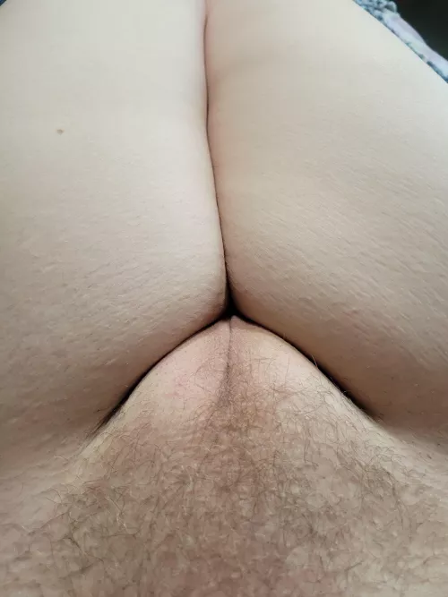 Happy slutty Saturday!  by sarahsaurusrexxx