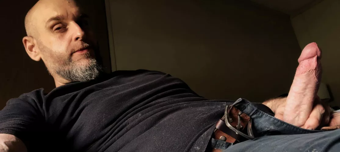 Home from work after a certain coworker keeping me horny AF all day.  by throneborn_