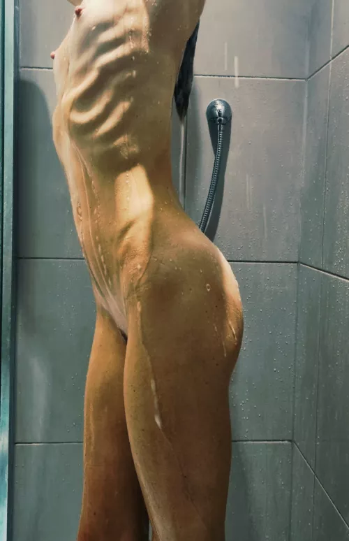 I hope you all like how my body looks  by laceypetite