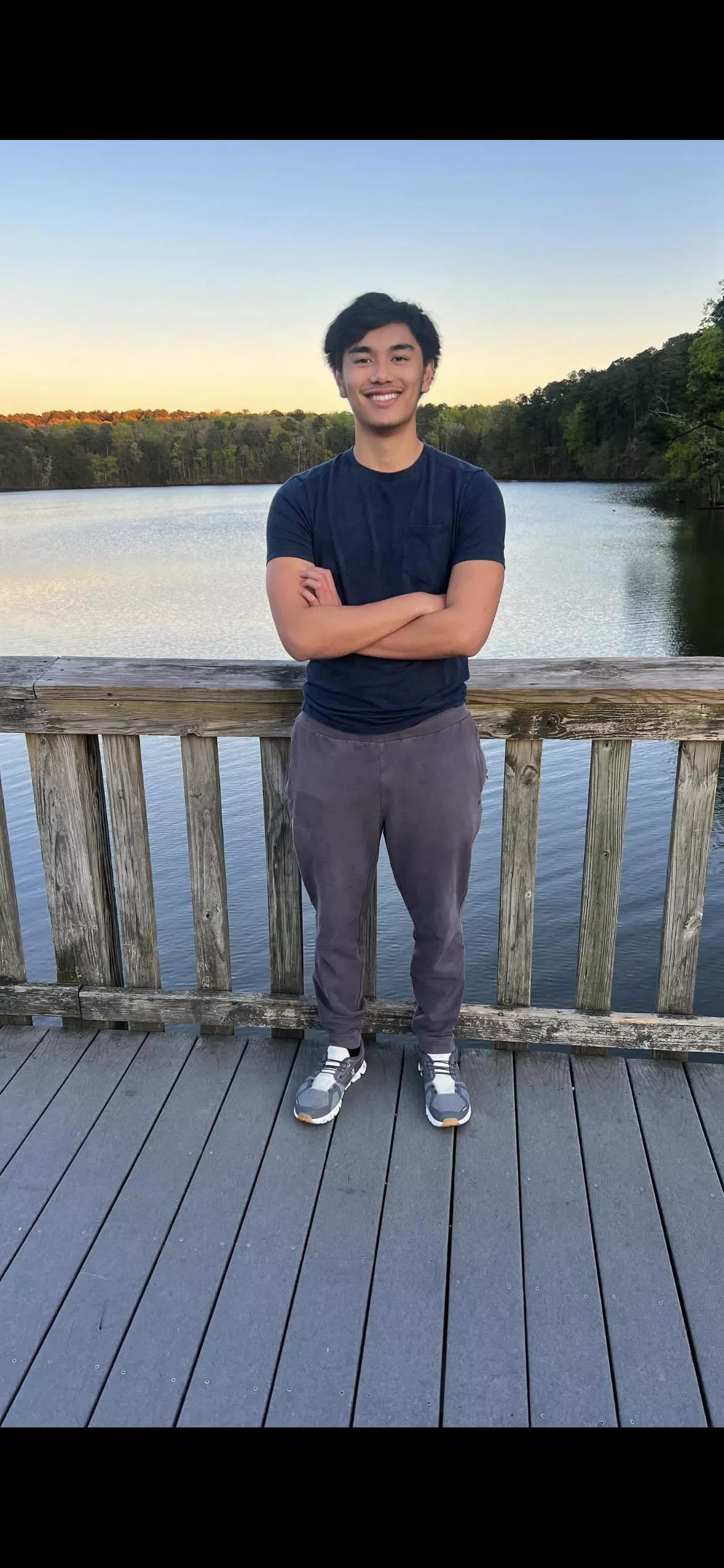 Is this a good linkedin picture? 😂 posted by wsync3000