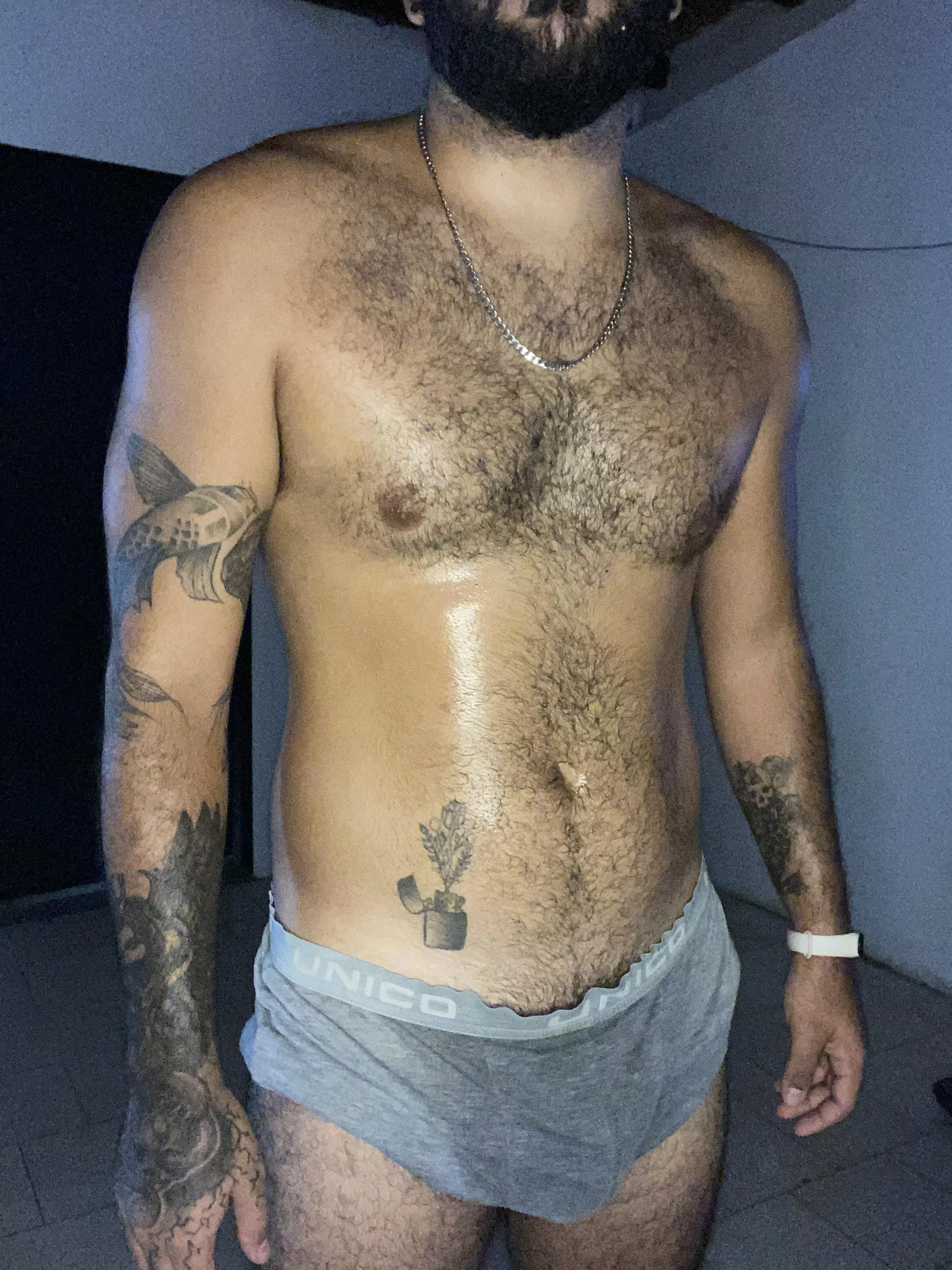 It’s time to exercise tonight. posted by Flirtymank