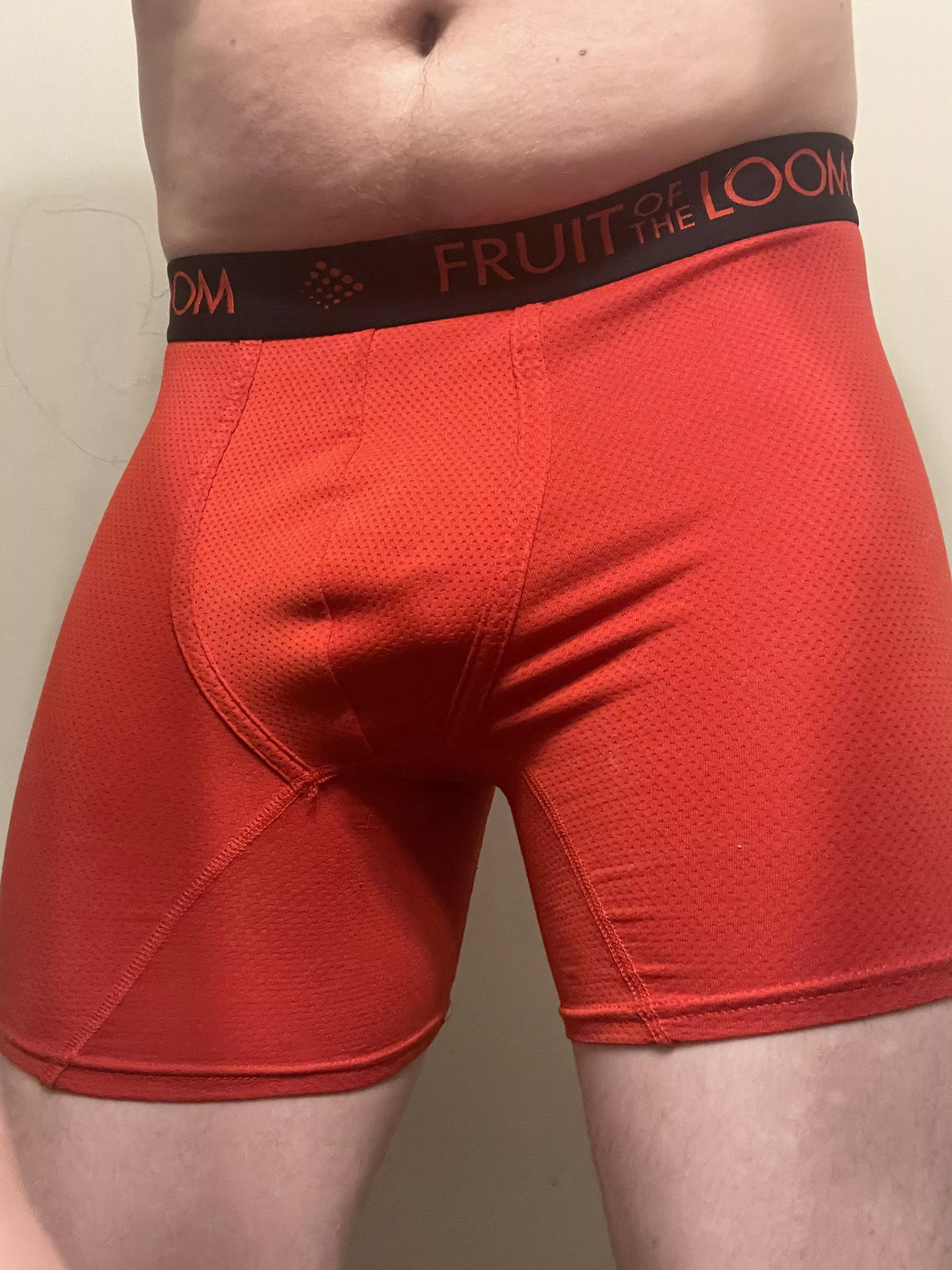 Looking to see if i am attractive in photos posted by ThaHandyDad69